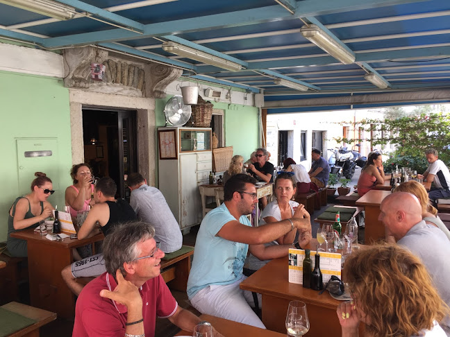 Gostilna Bujol - Gastronomija in gostinstvo