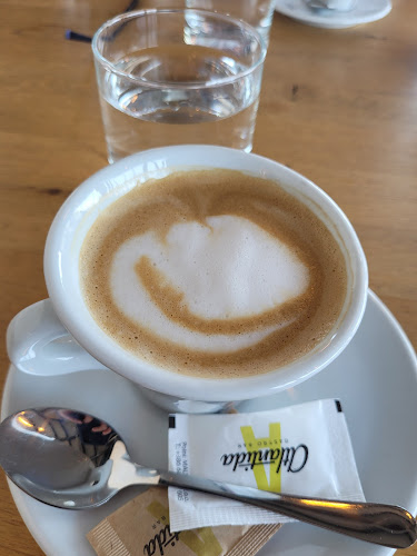 Comentarii opinii despre Kavarna Zvon, Euro Markt d.o.o.