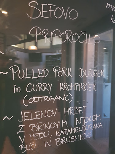 Restavracija in pizzerija Center, Miha Gluščič d.o.o. - Lesce