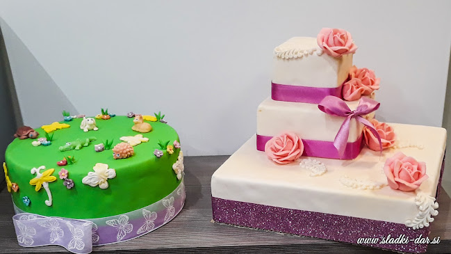 Opinii despre Mini slaščičarna Sladki dar Kamnik în Kamnik - Gastronomija in gostinstvo