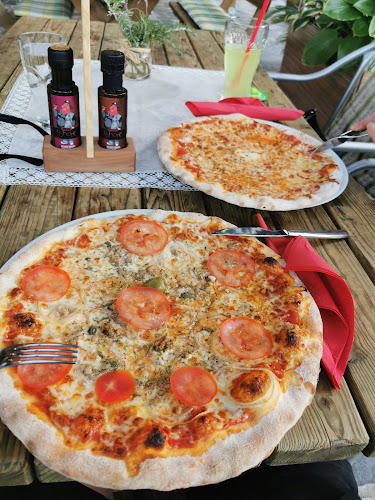 Gostilna pik, gostinsko, storitveno in trgovsko podjetje, d.o.o. - Prevalje