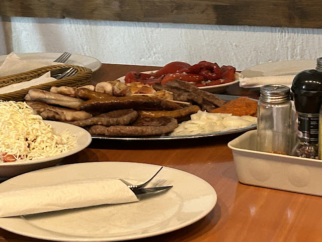 Opinii despre Leskovački Dvor-Pr' Bracotu în Ljubljana - Gastronomija in gostinstvo