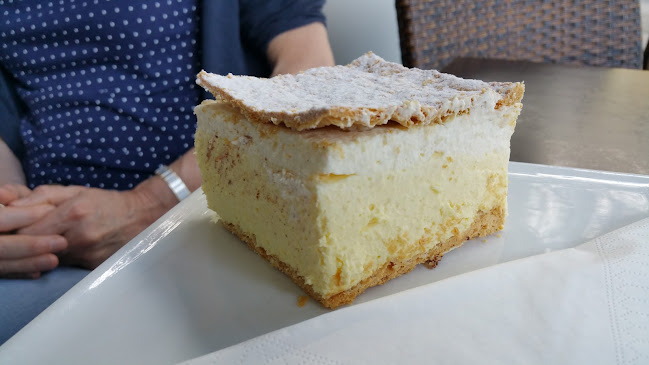 Obala 33, 6320 Portorož