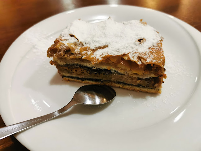 Partizanska c. 12, 6210 Sežana