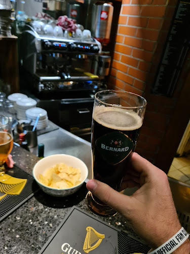 Hard & Heavy pub - Gastronomija in gostinstvo