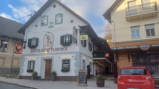 Grajska cesta 8, 4260 Bled