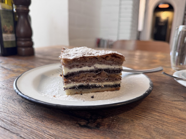 Opinii despre Slovenska Hiša - Figovec în Ljubljana - Gastronomija in gostinstvo