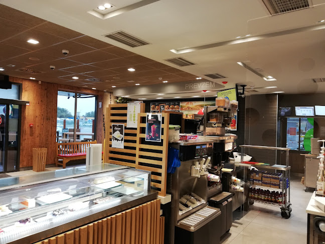 McDonald's - Gastronomija in gostinstvo