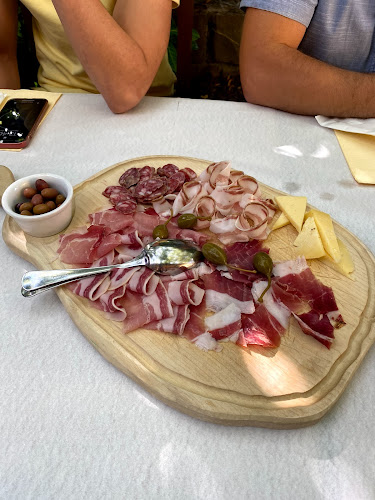 Gostilna Kraški rob - Črni Kal