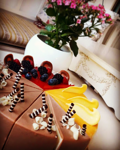 Horacij prodajalna & kavarna