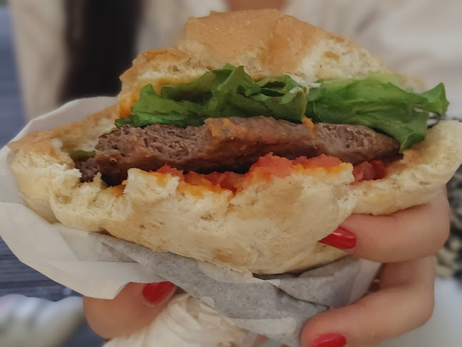 Opinii despre Hot Horse TIVOLI în Ljubljana - Gastronomija in gostinstvo