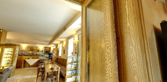 Dvor Tacen Kavarna - Ljubljana - Šmartno