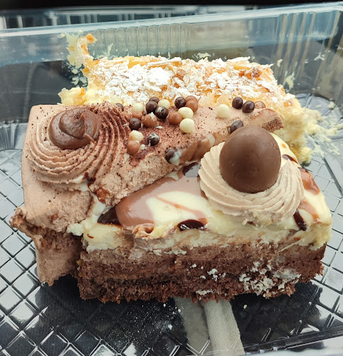 Opinii despre Slaščičarna Klasika, Bellaria d.o.o. în Koper - Gastronomija in gostinstvo