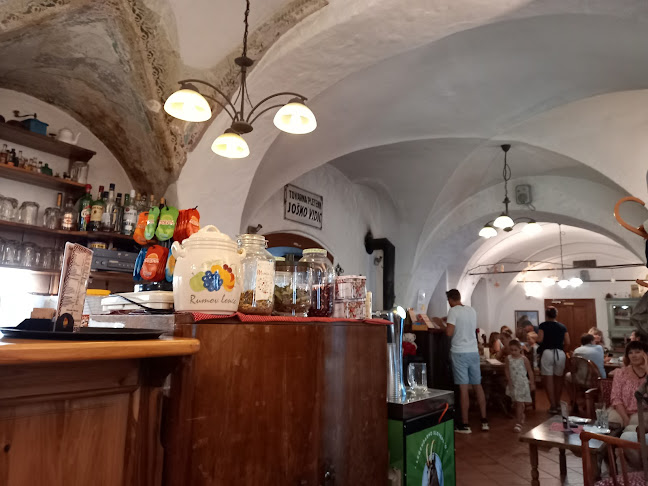 Linhartov trg 2, 4240 Radovljica