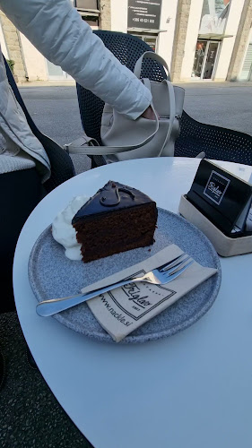 Kavarna Triglav (Nackle d.o.o.) - Gastronomija in gostinstvo