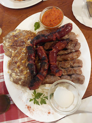 Borštnikov trg 3, 1000 Ljubljana