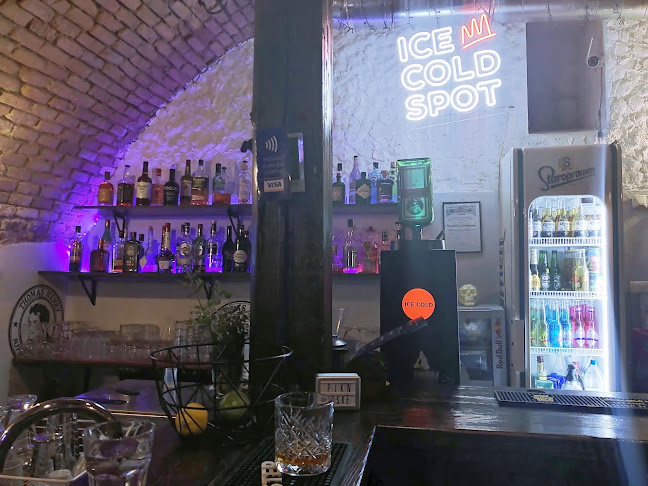 Opinii despre Eksperiment Kavarna & Bar în Maribor - Gastronomija in gostinstvo