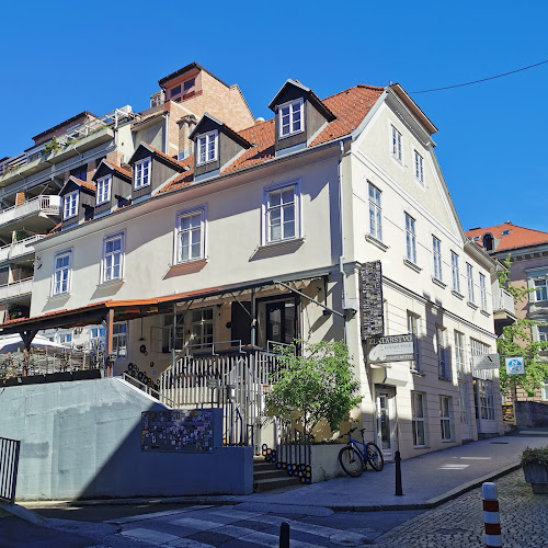 Gramofonoteka - Gastronomija in gostinstvo