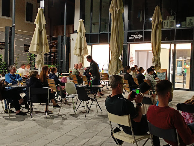 Kavarna Stari trg - Gastronomija in gostinstvo