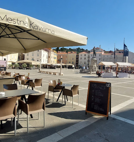 Mestna Kavarna