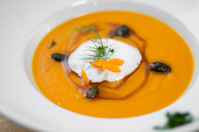 Okrepčevalnica Mint - Gastronomija in gostinstvo