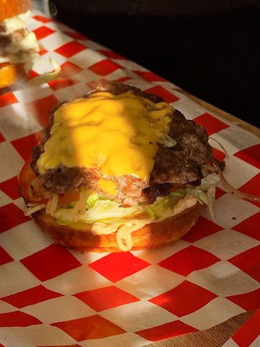 Comentarii opinii despre Smash Truck Burgers