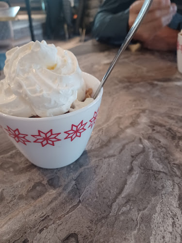 Opinii despre LEDENA - Slaščičarna & Bar în Krško - Gastronomija in gostinstvo