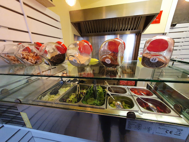 Comentarii opinii despre Foodie mala tovarna hrane