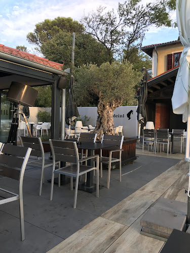 Comentarii opinii despre Restavracija in Lounge bar CAPPUCCINO Svetilnik