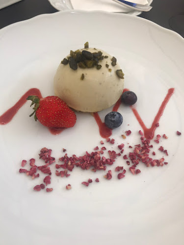 Opinii despre Kavarna Zois în Kranj - Gastronomija in gostinstvo