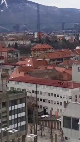 LUFT food & cocktails