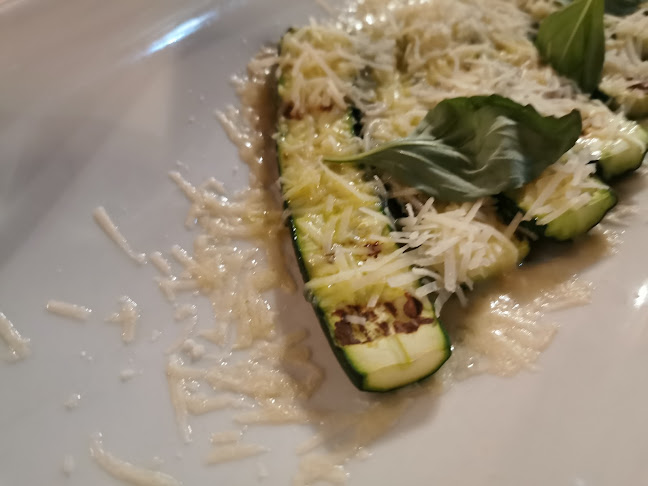 Compa Restaurant Okrepčevalnica Čompa - Gastronomija in gostinstvo