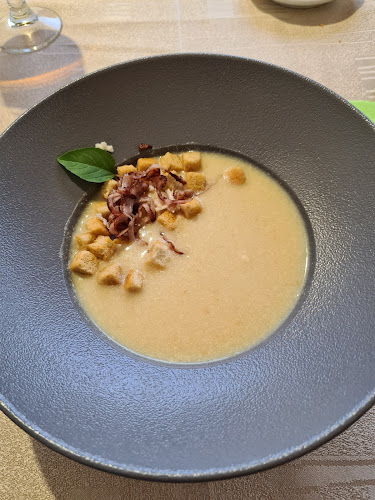 KAVARNA MLADA LIPA MARIBOR | sobe, prenočišča, predavalnica