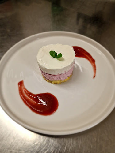 Gostilna Krznar , Taverna Uroška d.o.o. - Gastronomija in gostinstvo