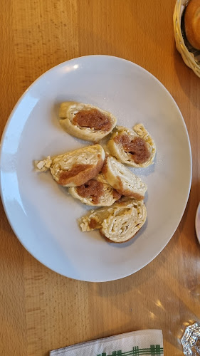 Novi trg 6, 1241 Kamnik, Slovenija