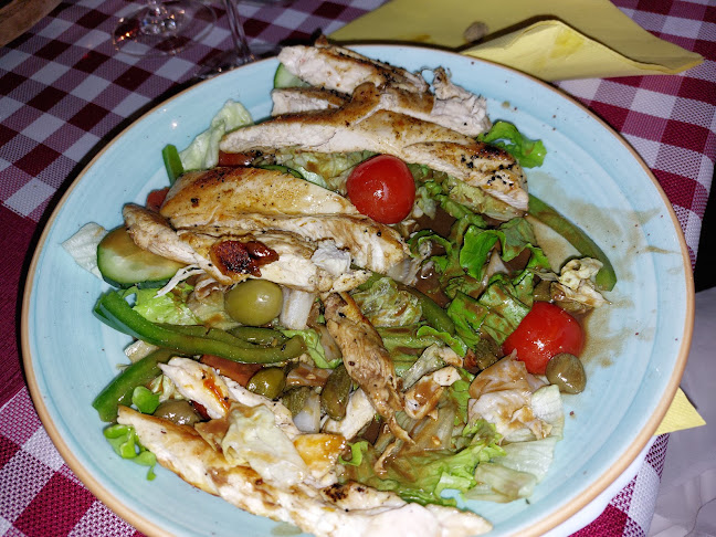 Saloon steakhouse - Gastronomija in gostinstvo