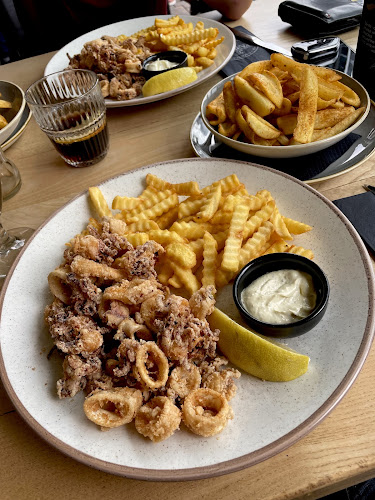 Picerija Fabrika - Gastronomija in gostinstvo