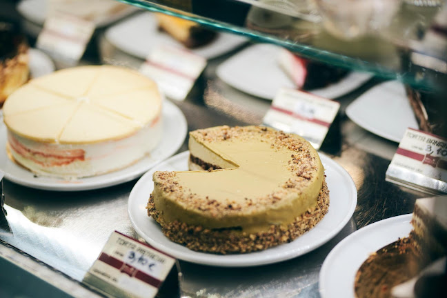 Slaščičarna Urška - Gastronomija in gostinstvo