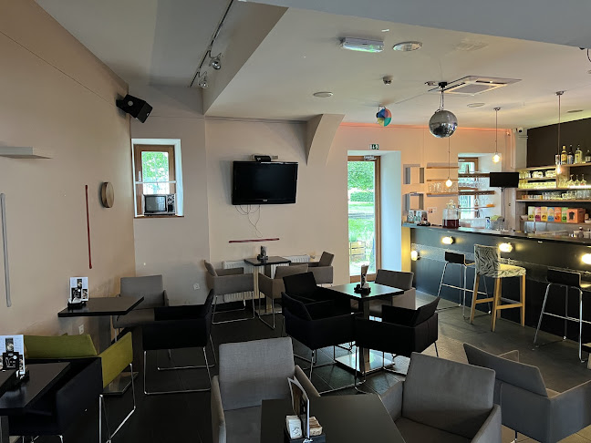 MCC Kavarna - Gastronomija in gostinstvo