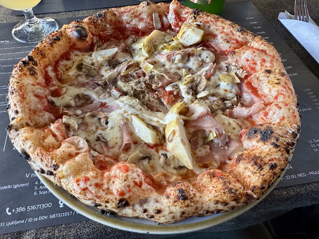 Opinii despre Vera gostilna in pizzeria în Ljubljana - Gastronomija in gostinstvo