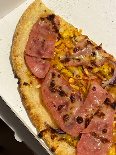 Lipa kavarna, pivnica in restavracija - Gastronomija in gostinstvo