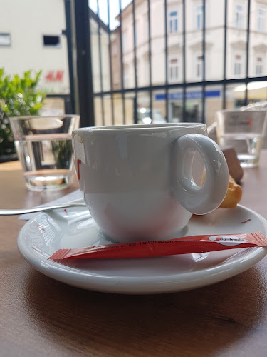 Vetrinjska ulica 30, 2000 Maribor