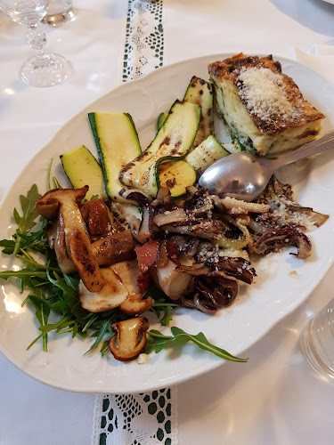 Gostilna Zgornji Kirn - Gastronomija in gostinstvo