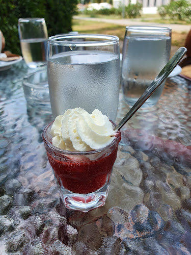 Tamkotzmeraj - Gastronomija in gostinstvo