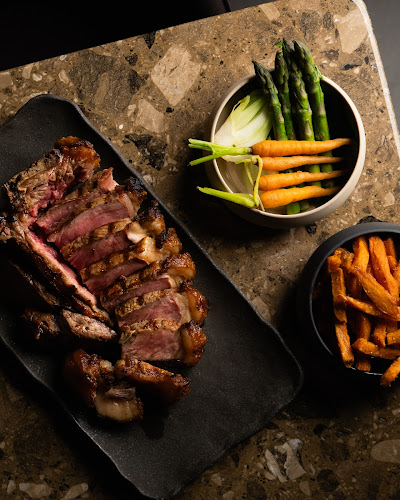 Magnet Restavracija in Bistro - Gastronomija in gostinstvo