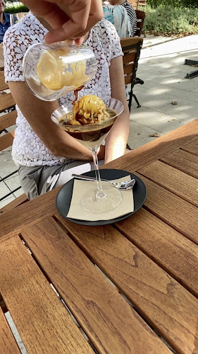 Grajski vrt ART&DECO CAFÉ - Tolmin