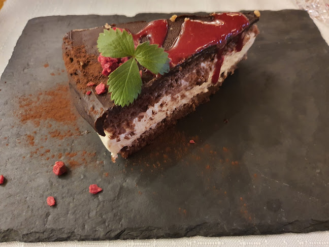 Opinii despre GOSTILNA VOVKO | Family restaurant tradition since 1977 în Brusnice - Gastronomija in gostinstvo