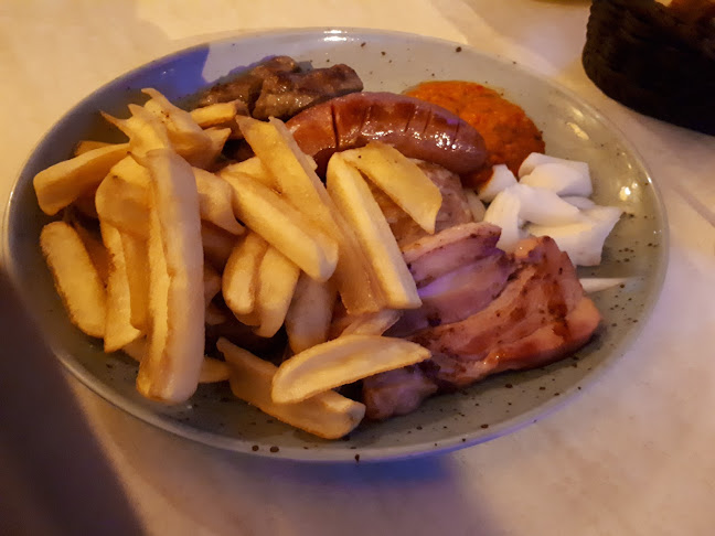 Gostinstvo Dolinar & Co. D.N.O., Vrhnika, Ljubljanska 1 - Vrhnika