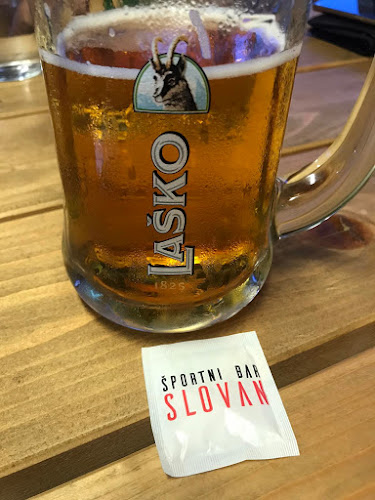 Comentarii opinii despre Športni bar Slovan