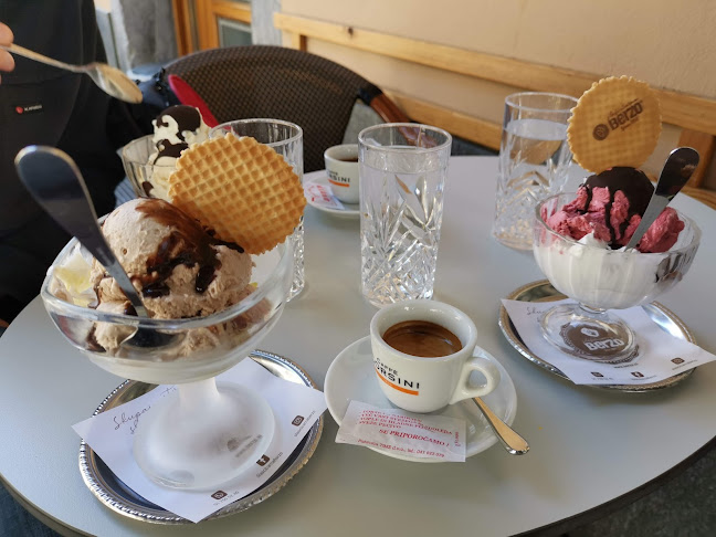 Opinii despre Slaščičarna Berzo în Vrhnika - Gastronomija in gostinstvo